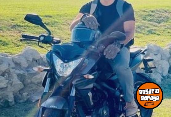 Motos - Bajaj Rouser 200 NS 2021 Nafta 17000Km - En Venta