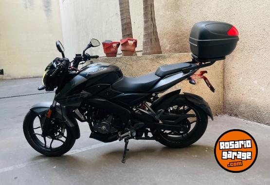 Motos - Bajaj Rouser 200 NS 2021 Nafta 17000Km - En Venta