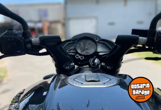 Motos - Bajaj Rouser 200 NS 2021 Nafta 17000Km - En Venta