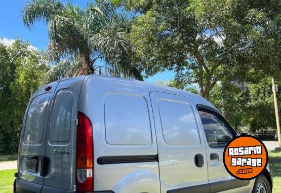 Utilitarios - Renault KANGOO 2015 GNC 130000Km - En Venta