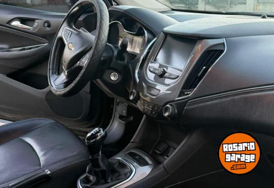 Autos - Chevrolet Cruze LT 2018 Nafta 120000Km - En Venta
