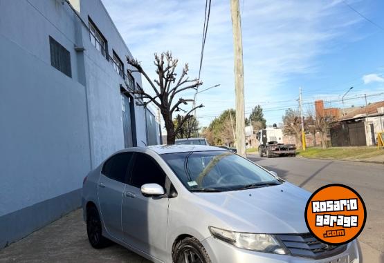 Autos - Honda City 2011 Nafta 205000Km - En Venta