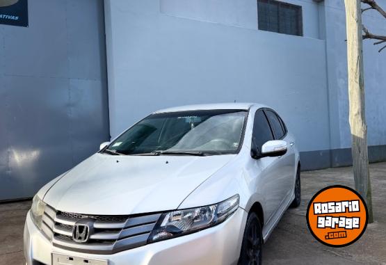 Autos - Honda City 2011 Nafta 205000Km - En Venta