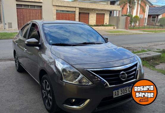 Autos - Nissan Versa 2018 Nafta 80000Km - En Venta