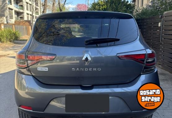 Autos - Renault Sandero Life 2023 Nafta 20000Km - En Venta