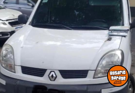 Utilitarios - Renault Kangoo furgón 2013 Diesel 240000Km - En Venta