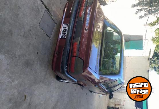 Autos - Renault 19 1995 GNC 306000Km - En Venta