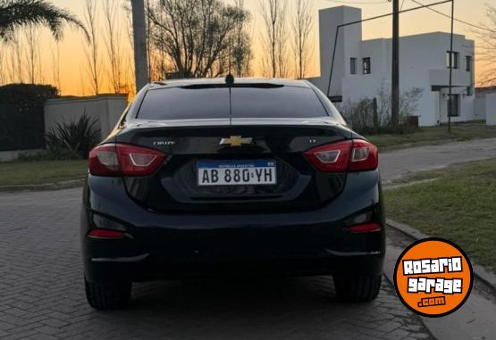 Autos - Chevrolet Cruze 2018 Nafta 121000Km - En Venta