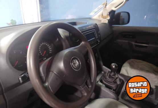 Camionetas - Volkswagen Amarok D/C 2.0 140 CV 2015 Diesel 126500Km - En Venta