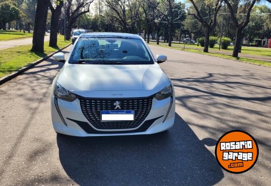 Autos - Peugeot 208 2021 Nafta 21000Km - En Venta