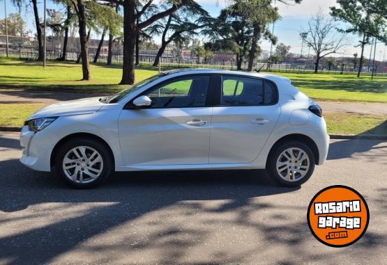 Autos - Peugeot 208 2021 Nafta 21000Km - En Venta