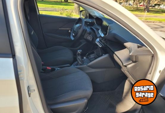 Autos - Peugeot 208 2021 Nafta 21000Km - En Venta