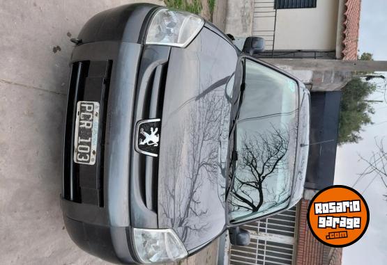 Utilitarios - Peugeot Parnert patagonica 2015 GNC 190000Km - En Venta