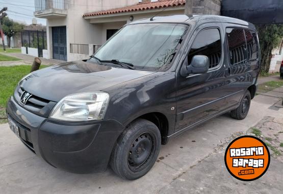 Utilitarios - Peugeot Parnert patagonica 2015 GNC 190000Km - En Venta