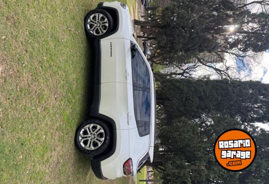 Camionetas - Jeep Longitude 2022 Nafta 102000Km - En Venta