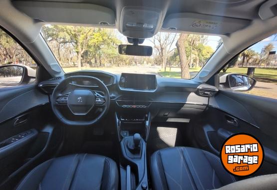 Autos - Peugeot 208 ALLURE 2022 Nafta 64000Km - En Venta