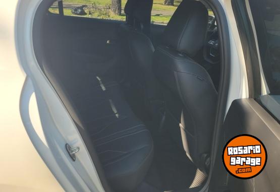 Autos - Peugeot 208 ALLURE 2022 Nafta 64000Km - En Venta