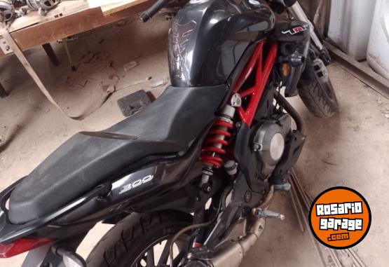 Motos - Benelli 300 tnt 2017 Nafta 23000Km - En Venta