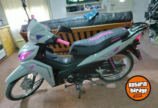 Motos - Honda Wave 2024 Nafta 8900Km - En Venta