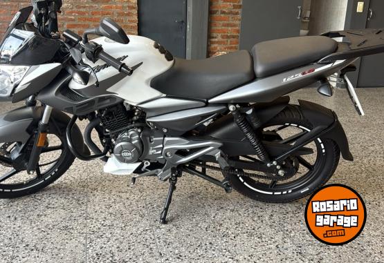 Motos - Bajaj Rowser 125 2026 Nafta 2300Km - En Venta