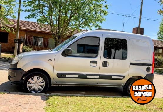 Utilitarios - Renault KANGOO 2017 GNC 150000Km - En Venta
