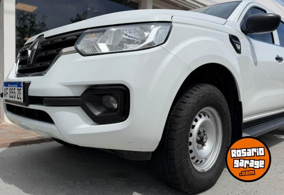 Camionetas - Renault ALASKAN DC 2.3TDI CONFORT 2023 Diesel 89000Km - En Venta