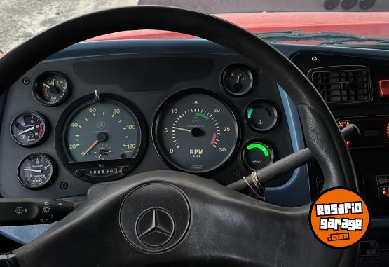 Camiones y Gr�as - Mercedes 1620L 1999 - En Venta