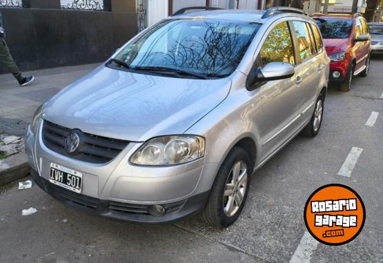 Autos - Volkswagen Suran 2010 Nafta 180000Km - En Venta