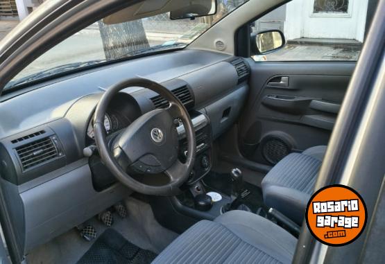 Autos - Volkswagen Suran 2010 Nafta 180000Km - En Venta