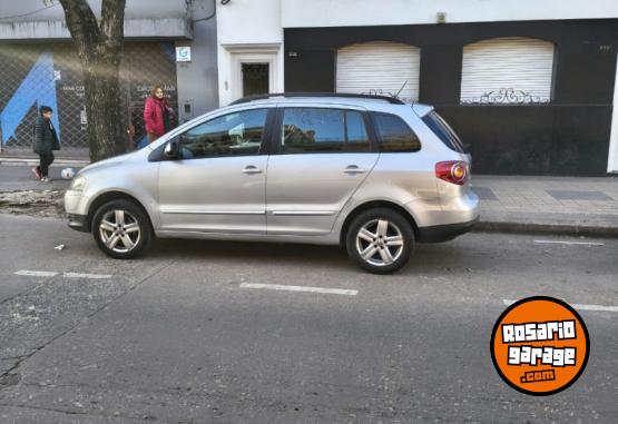 Autos - Volkswagen Suran 2010 Nafta 180000Km - En Venta