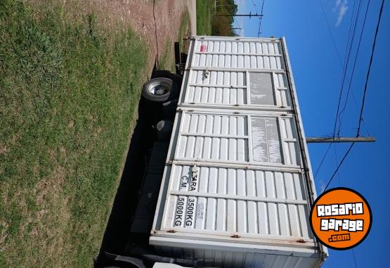 Camiones y Gr�as - Toyota Hino 300  816 - En Venta