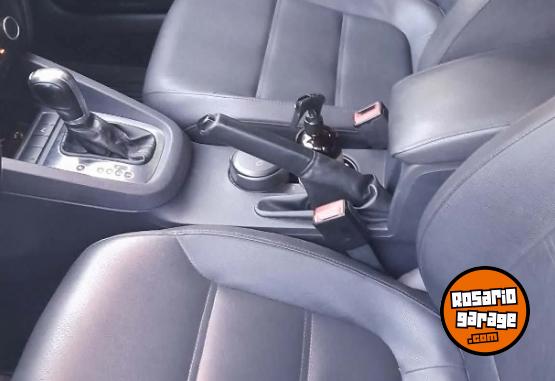 Autos - Volkswagen Vento 2012 Diesel 228000Km - En Venta