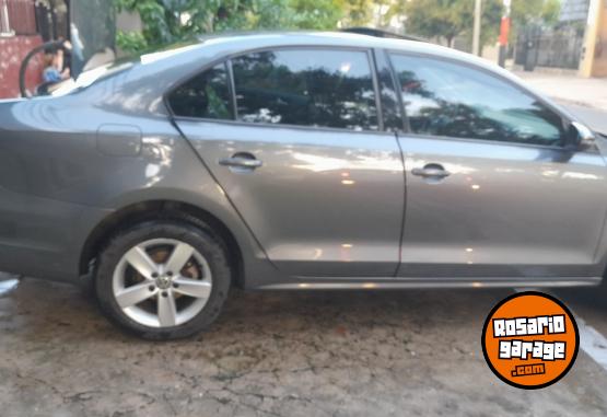 Autos - Volkswagen Vento 2012 Diesel 228000Km - En Venta