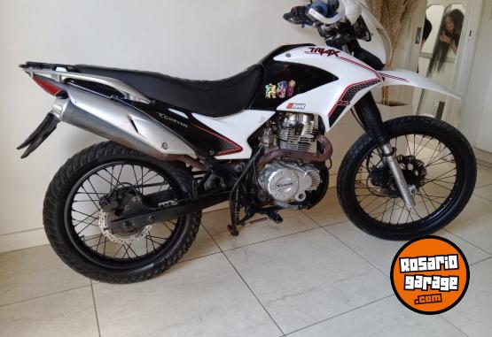Motos - Corven Triax 250 2018 Nafta 16000Km - En Venta