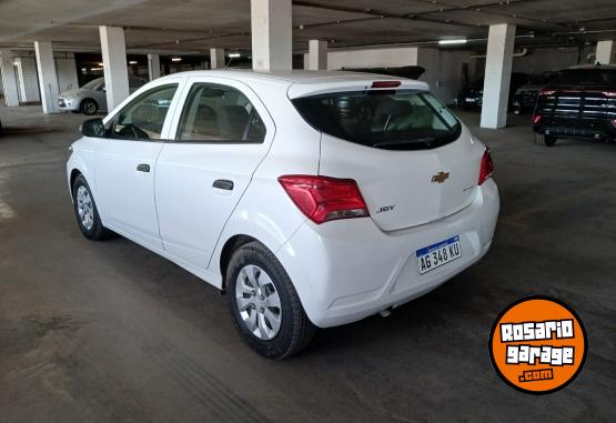 Autos - Chevrolet ONIX JOY 2023 Nafta 56000Km - En Venta