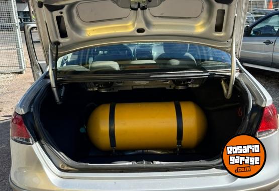 Autos - Fiat SIENA el 1,4 2016 GNC 93000Km - En Venta
