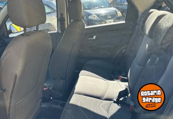 Autos - Fiat SIENA el 1,4 2016 GNC 93000Km - En Venta