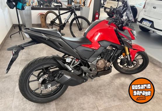 Motos - Honda Cb300 2023 Nafta 5000Km - En Venta