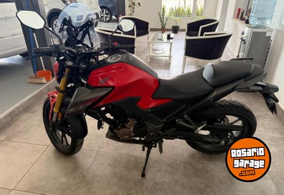 Motos - Honda Cb300 2023 Nafta 5000Km - En Venta