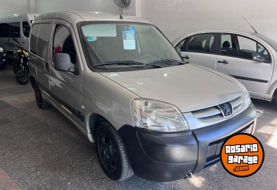 Utilitarios - Peugeot Partner 2014 GNC - En Venta