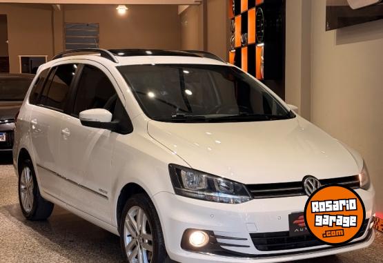 Autos - Volkswagen SURAN HIGHLINE 2016 Nafta 100000Km - En Venta