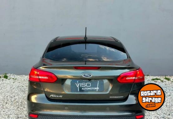 Autos - Ford FOCUS TITANIUM 2.0 2018 Nafta 243000Km - En Venta