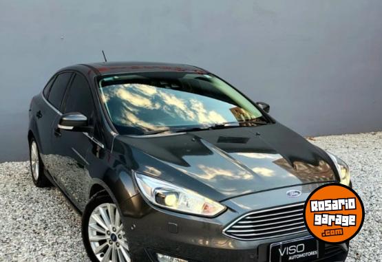 Autos - Ford FOCUS TITANIUM 2.0 2018 Nafta 243000Km - En Venta