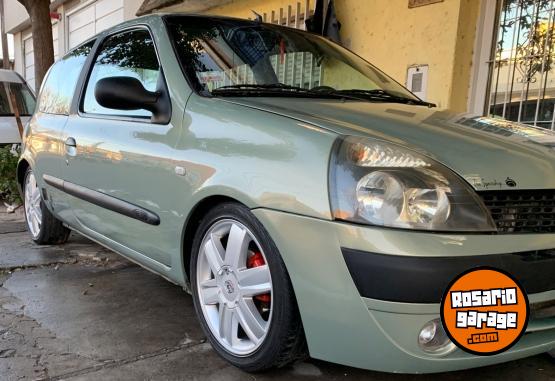 Autos - Renault Clio 2 2005 Nafta 200000Km - En Venta