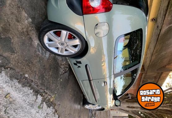 Autos - Renault Clio 2 2005 Nafta 200000Km - En Venta