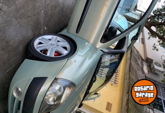 Autos - Renault Clio 2 2005 Nafta 200000Km - En Venta