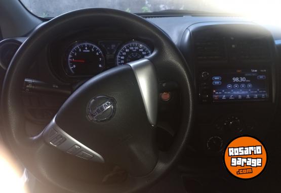 Autos - Nissan Versa 2020 Nafta 100000Km - En Venta