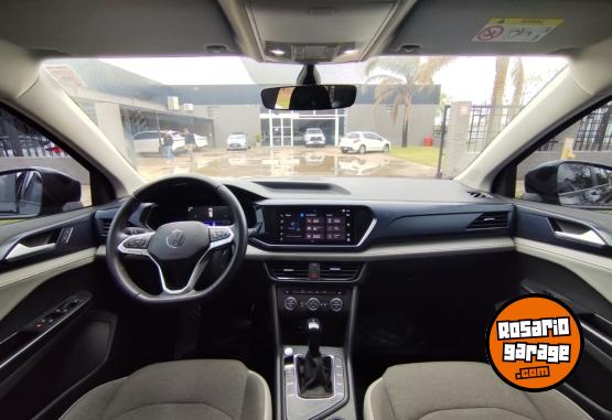 Autos - Volkswagen Taos Comfortline 1.4 TSI 2021 Nafta 129100Km - En Venta