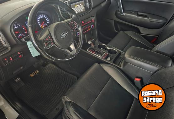Camionetas - Kia Sportage 2018 Diesel 154000Km - En Venta