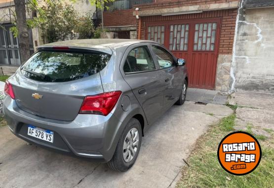 Autos - Chevrolet Onix joy 2022 Nafta 37000Km - En Venta